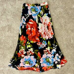 Roz & Ali Floral Maxi Skirt✨